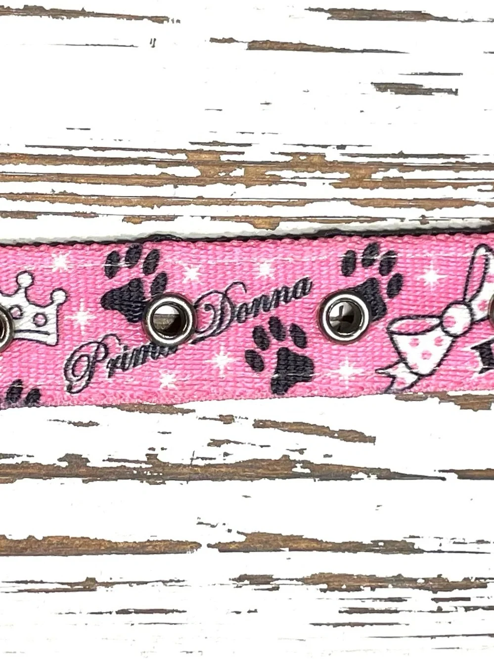 Prima Donna Pink Paw Print Pet Collar and black and with Metal Buckle 28 inche